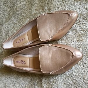 Me Too Alley synthetic leather gold rose pointy flats/loafers 7.5